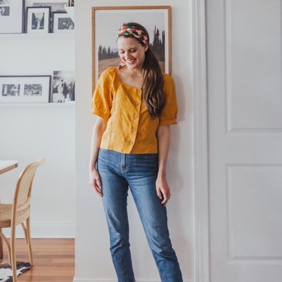 Everlane Linen Button Puff Sleeve Square Neckline Top in Sunny Orange - Picture 3 of 10